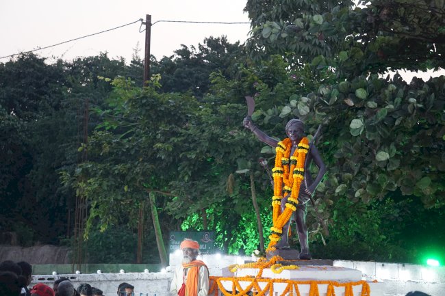 𑢾𑢢𑢼𑢶𑢡 𑢾𑢢𑢠𑢫𑢢